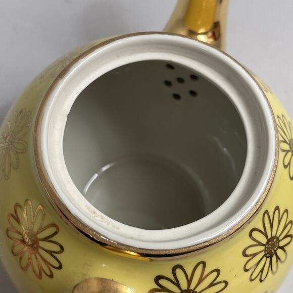 Hall China Yellow and Gold Teapot with Floral‎ Design 4 Cup Made in USA - Picture 6 of 12